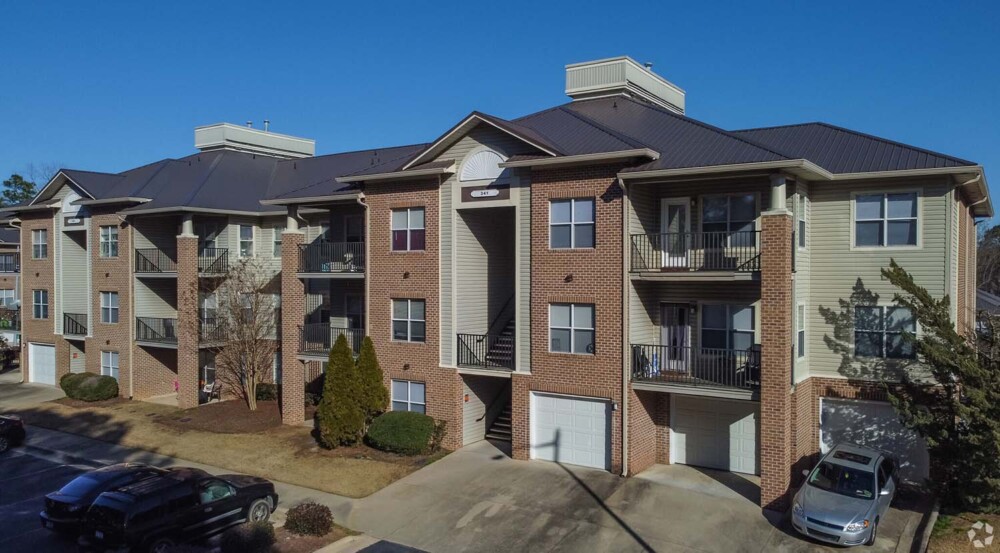 Gallery Kings Pointe Apartments